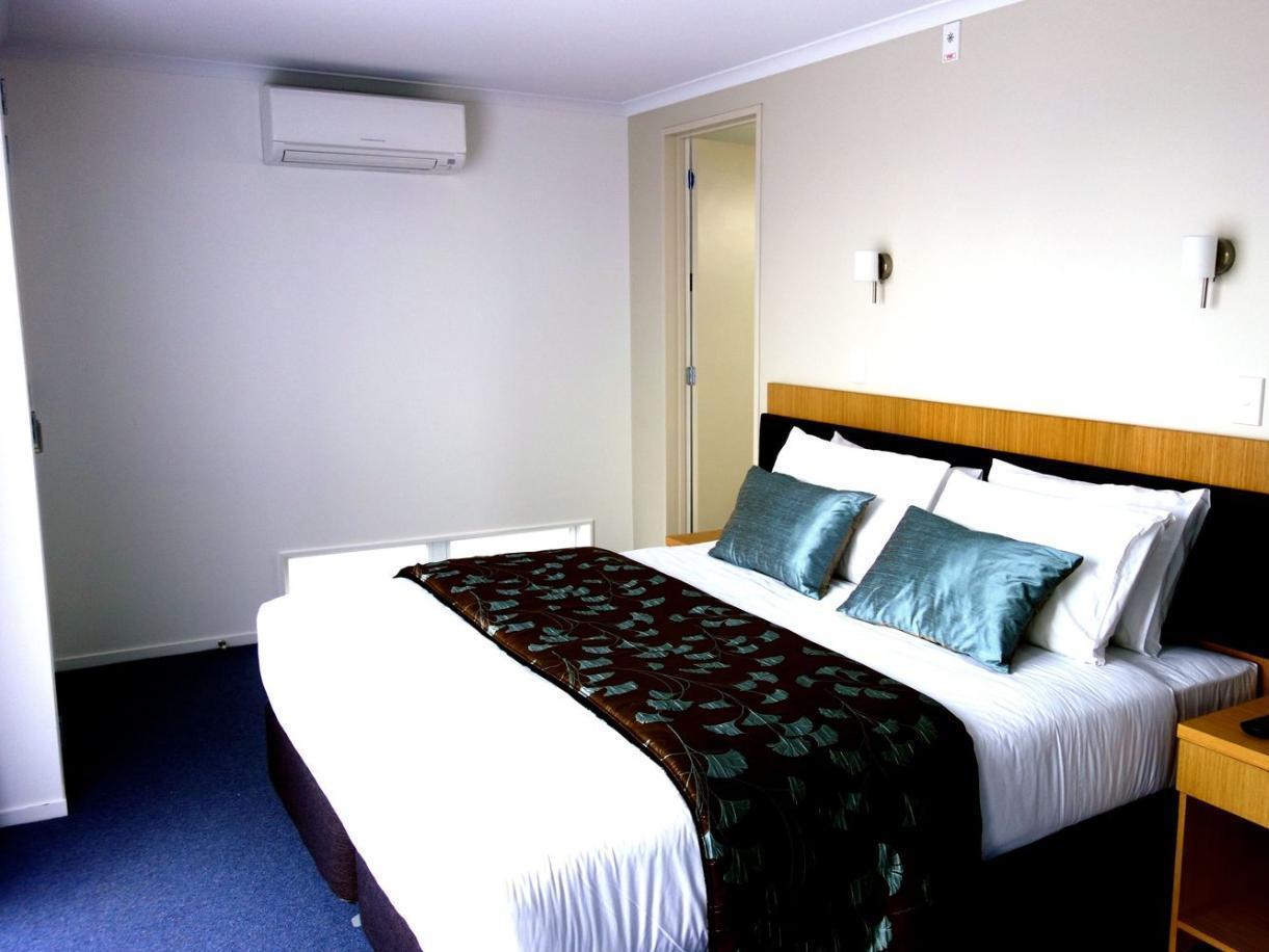 Parakai Springs Lodge Eksteriør billede