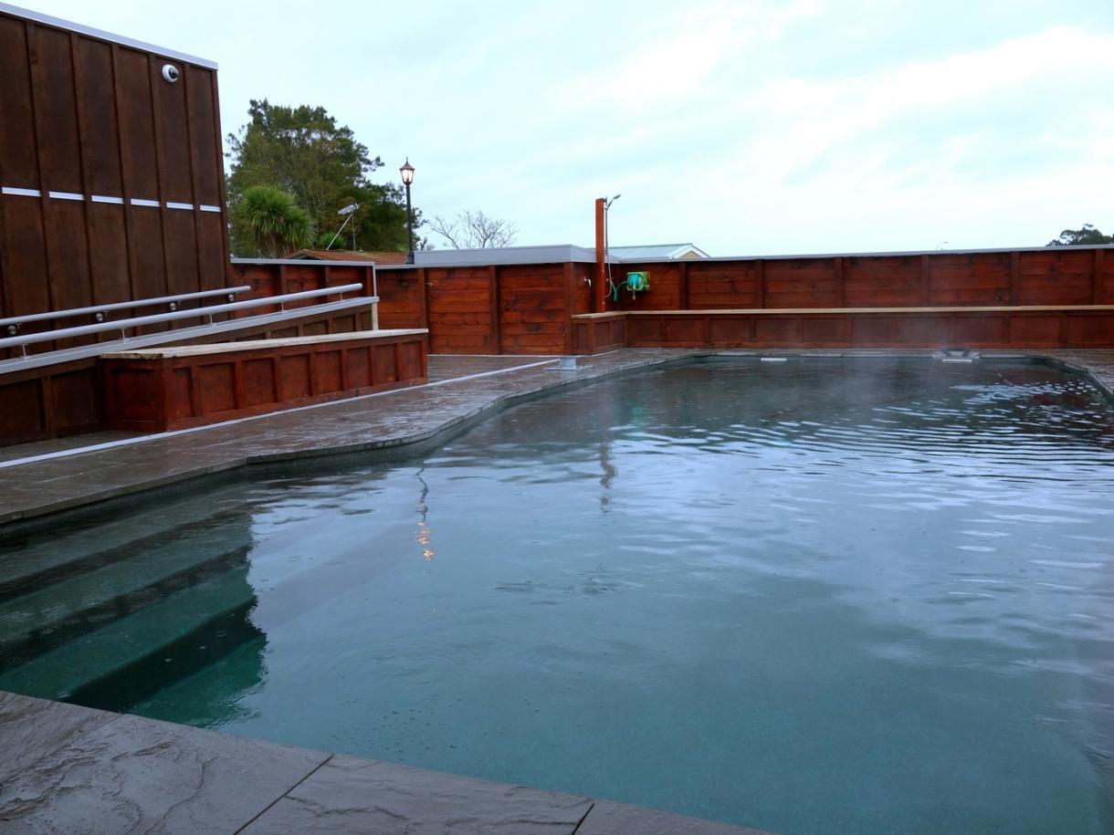 Parakai Springs Lodge Eksteriør billede