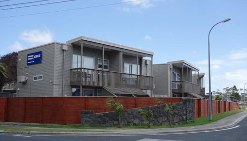 Parakai Springs Lodge Eksteriør billede